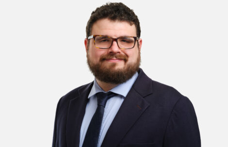 Joshua G. Glocer
Associate